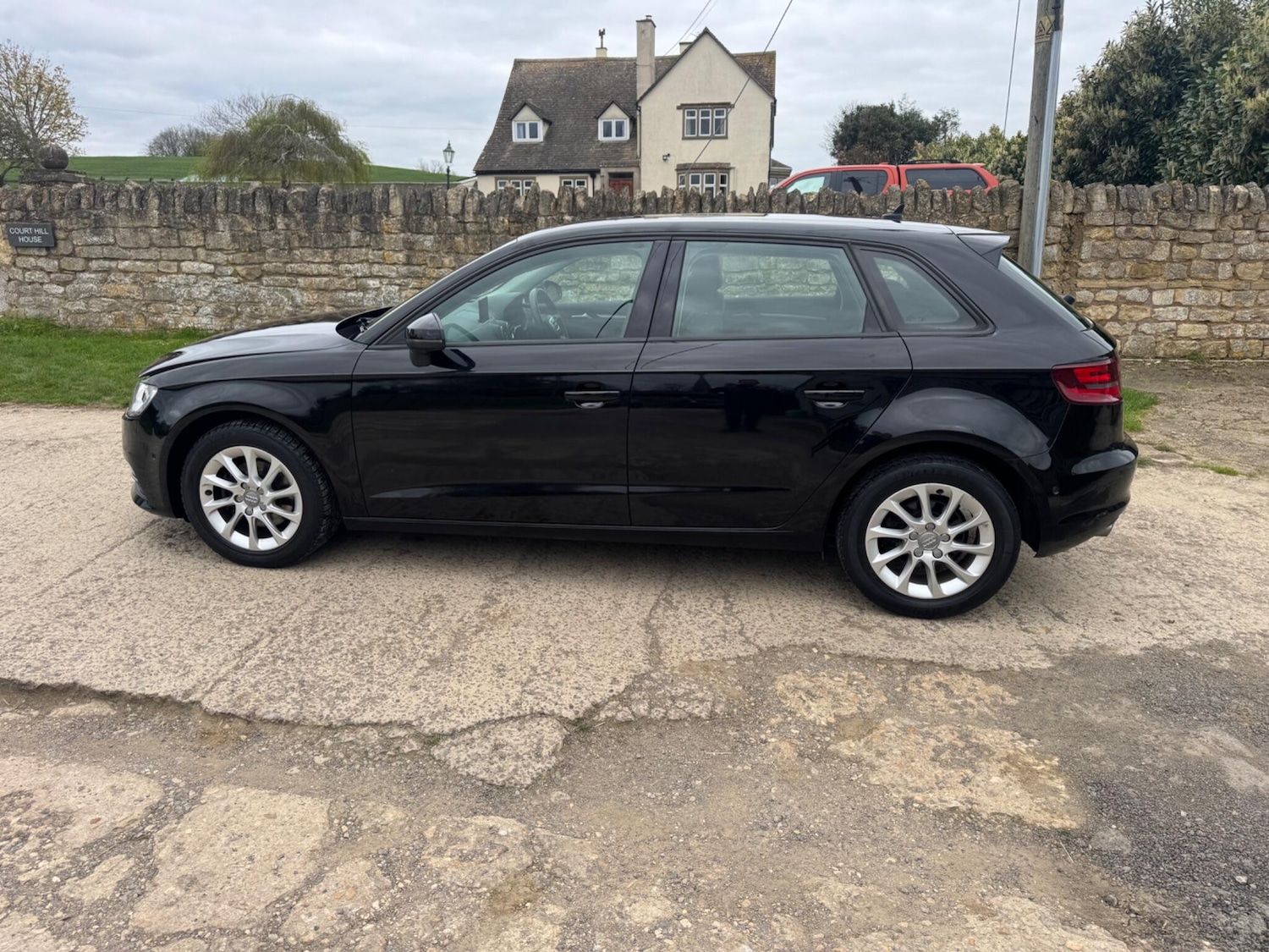 Used Audi A3 2015 for sale - 78099917: Photo 5