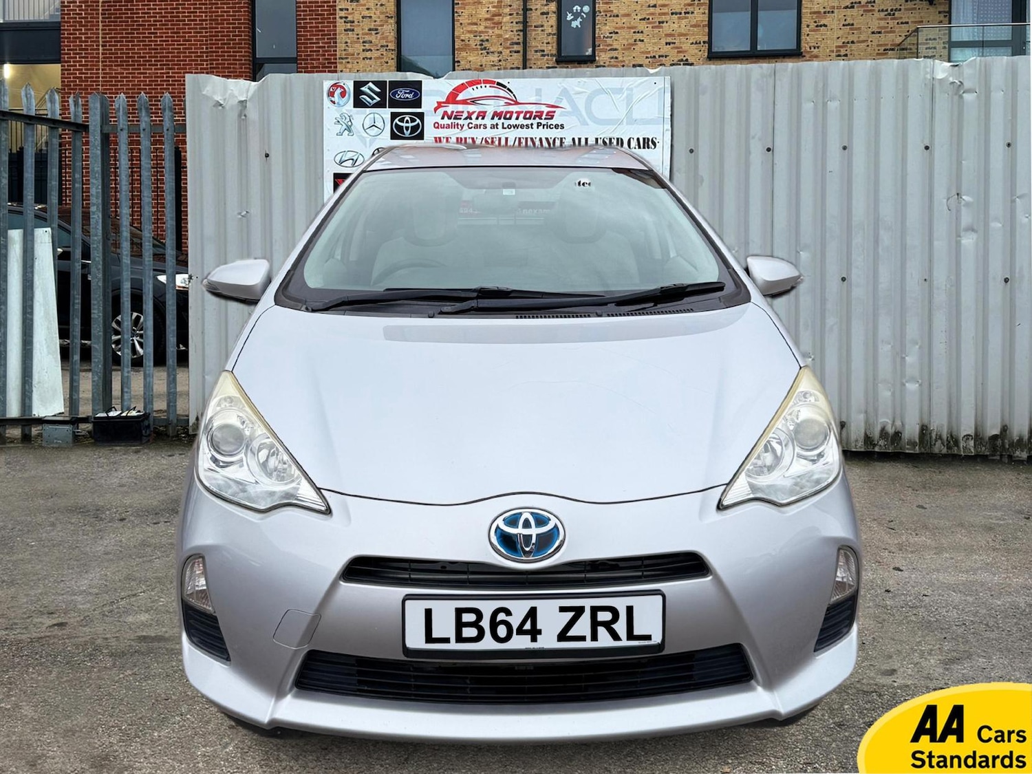 Used Toyota Yaris 2025 for sale - 77556941: Photo 2