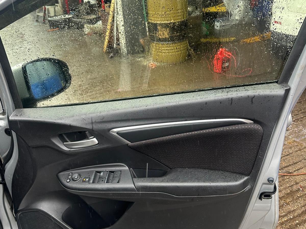 Used Honda Jazz 2014 for sale - 77456748: Photo 17