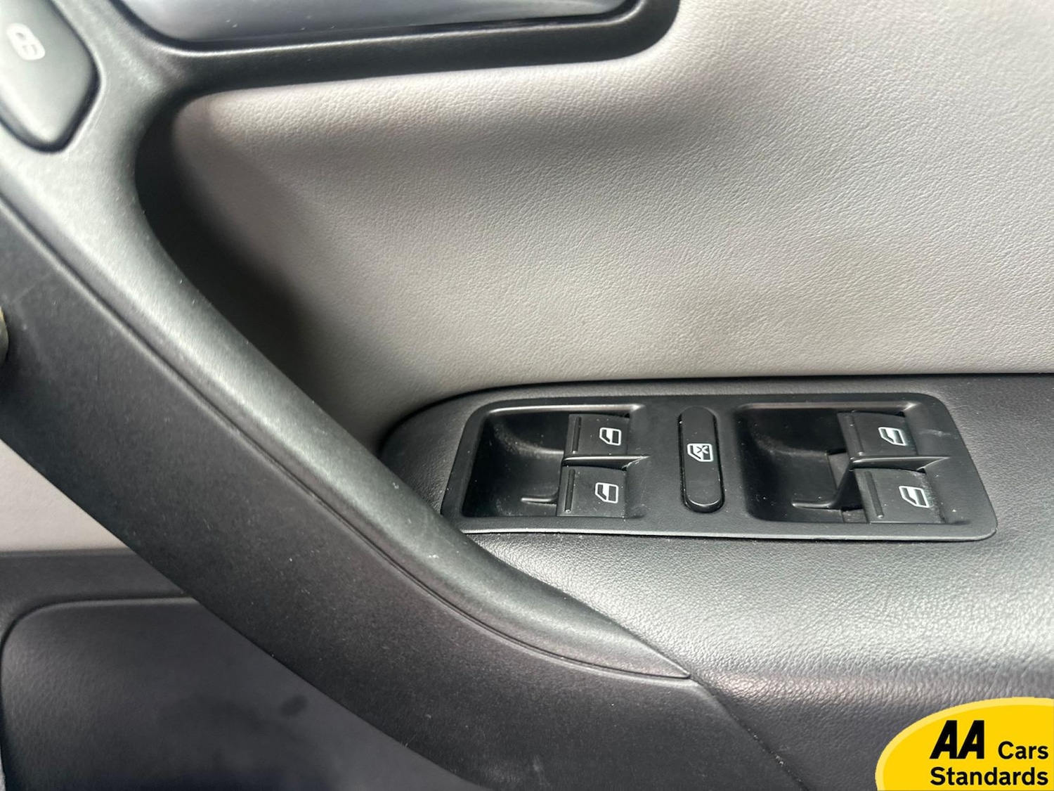 Used Volkswagen Polo 2014 for sale - 77456719: Photo 19