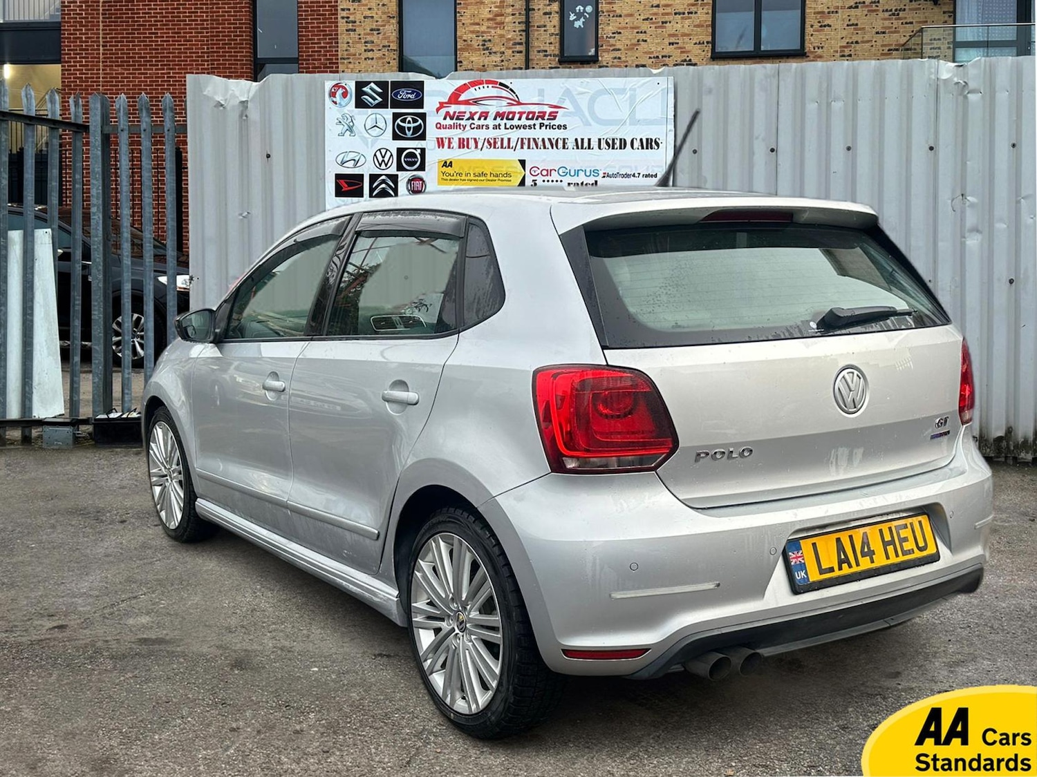 Used Volkswagen Polo 2014 for sale - 77456719: Photo 9
