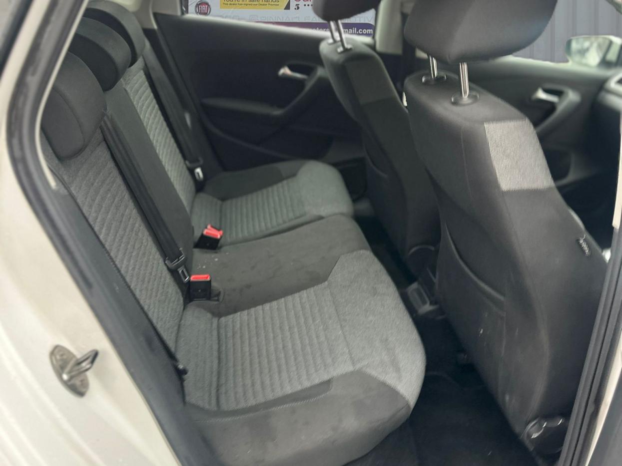 Used Volkswagen Polo 2009 for sale - 77456737: Photo 15