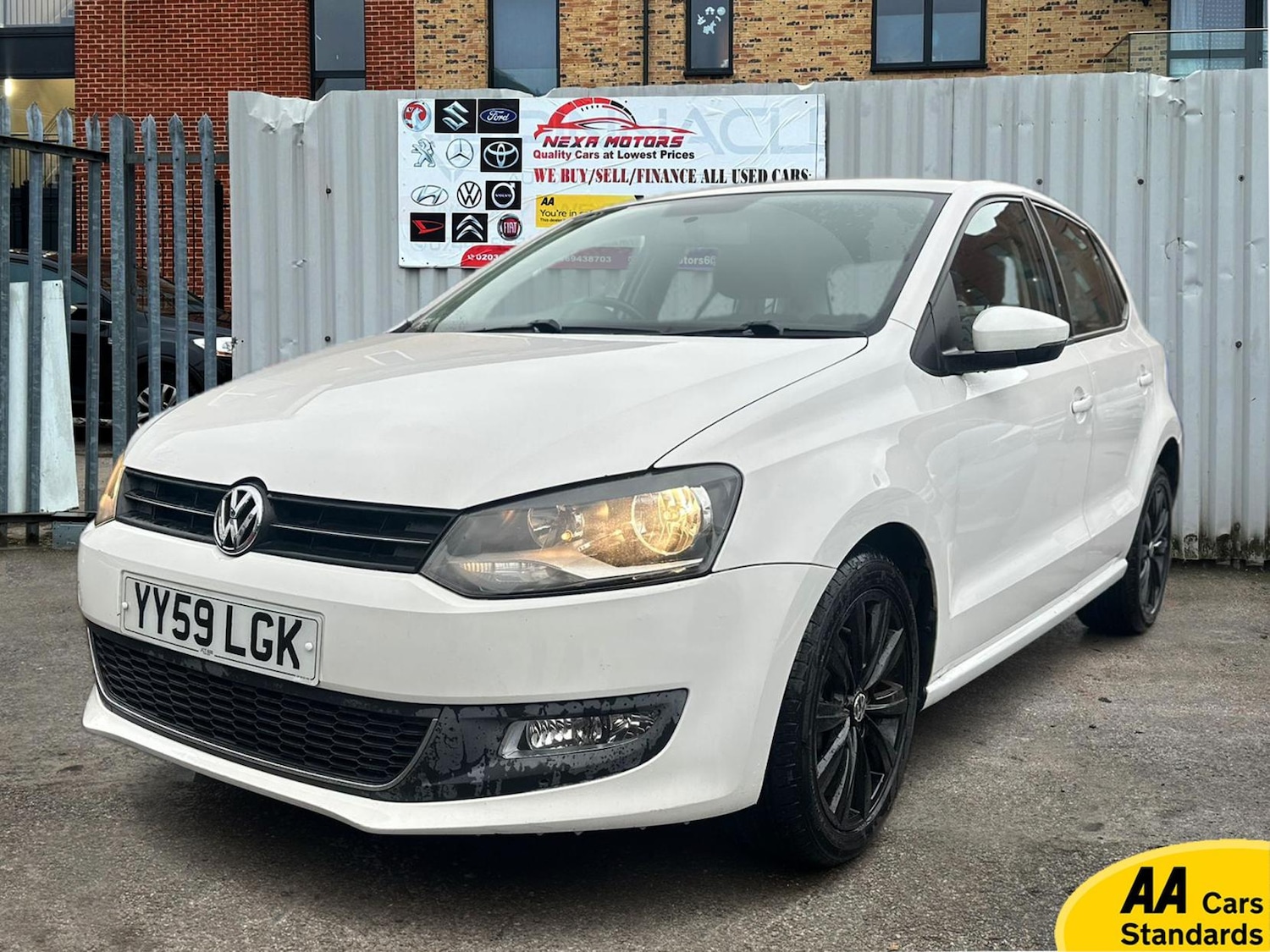 Used Volkswagen Polo 2009 for sale - 77456737: Photo 3