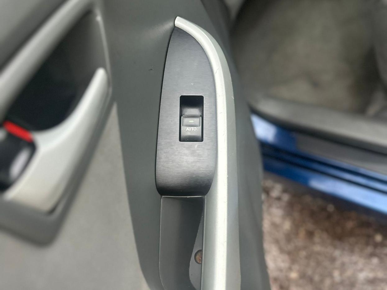 Used Toyota Prius 2011 for sale - 77456727: Photo 20