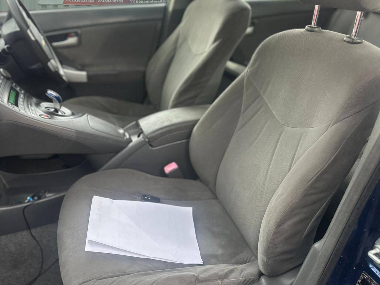 Used Toyota Prius 2011 for sale - 77456727: Photo 27