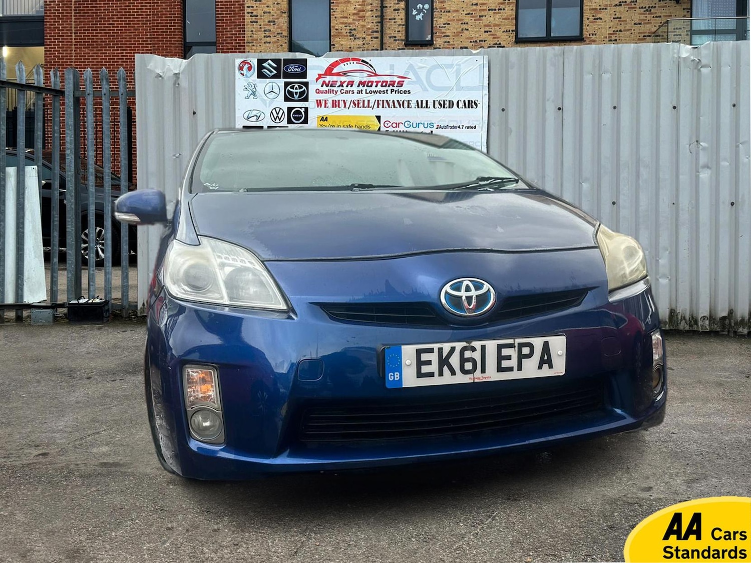 Used Toyota Prius 2011 for sale - 77456727: Photo 3