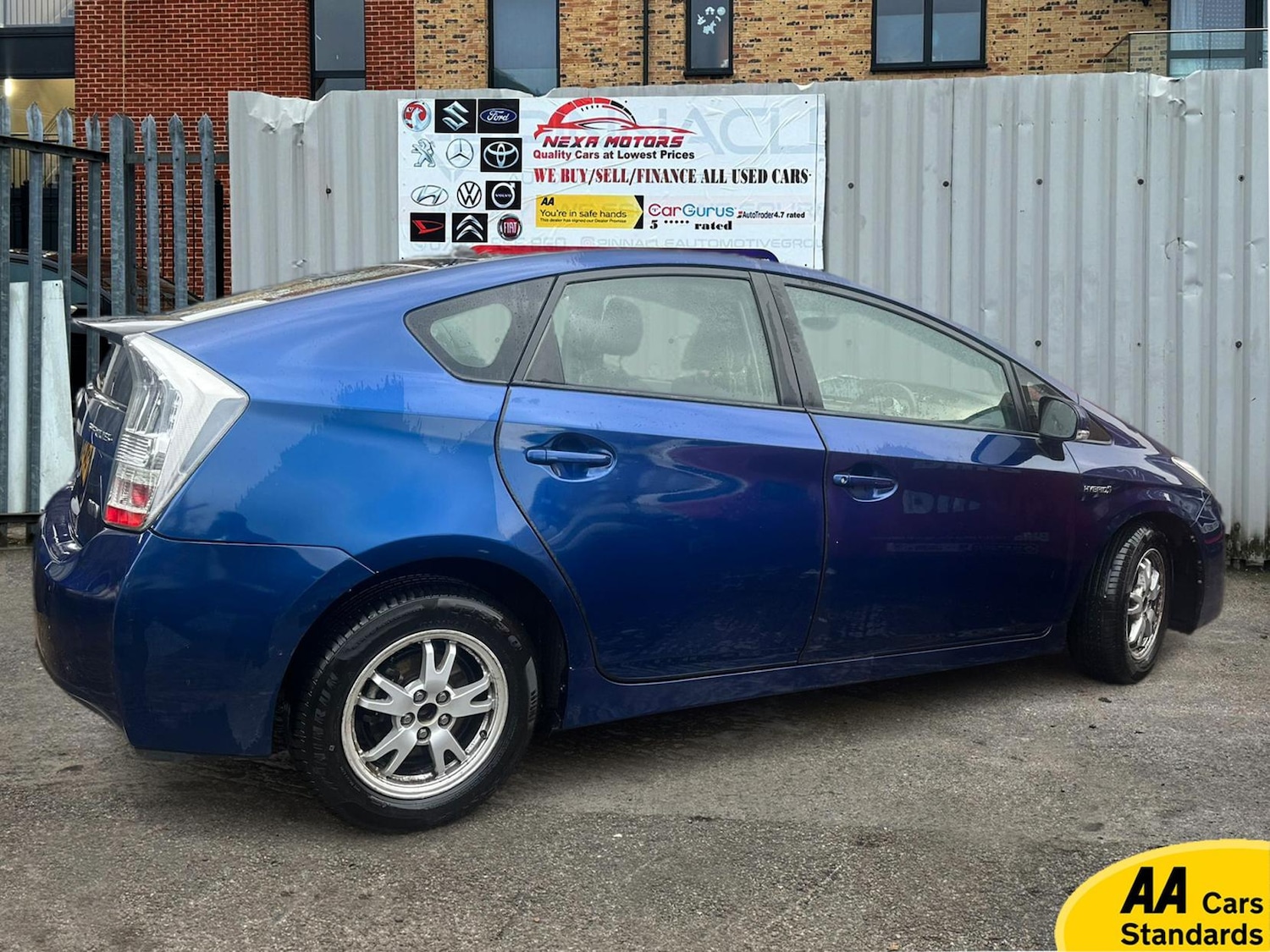 Used Toyota Prius 2011 for sale - 77456727: Photo 6