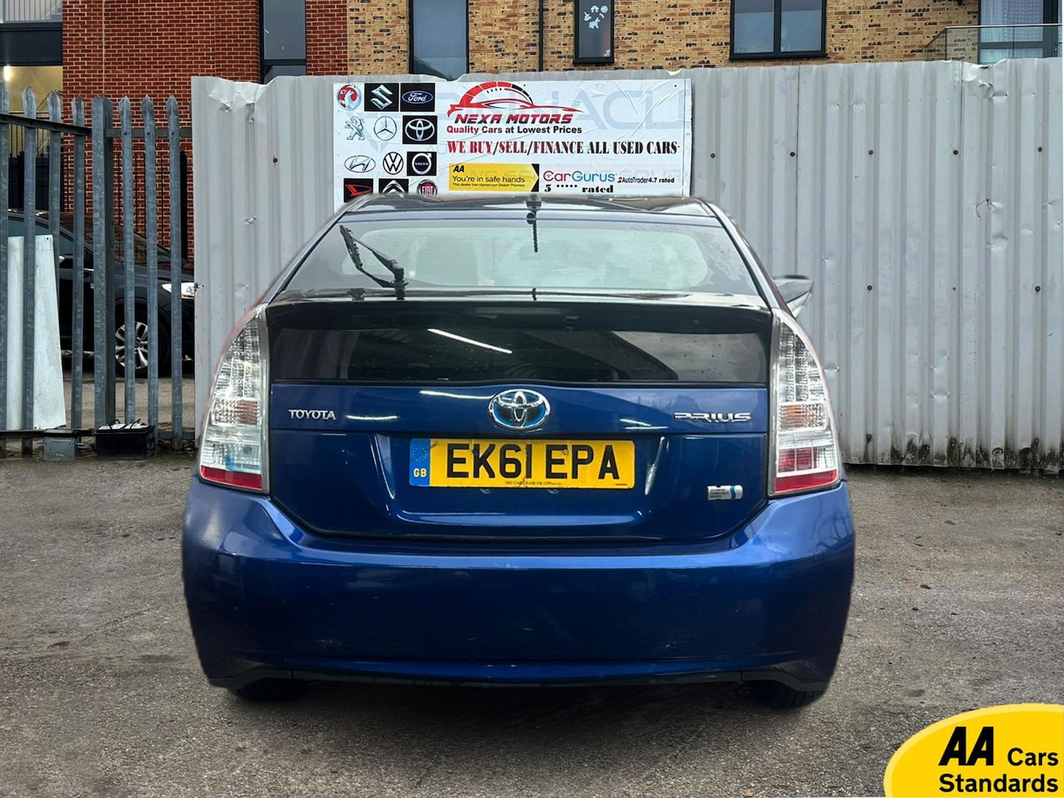 Used Toyota Prius 2011 for sale - 77456727: Photo 8