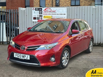 Used Toyota Auris 2013 for sale - 78329223: Photo
