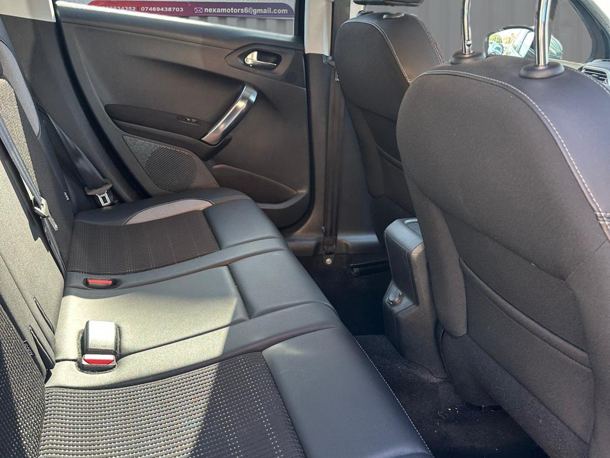 Used Peugeot 2008 2015 for sale - 78166421: Photo 13