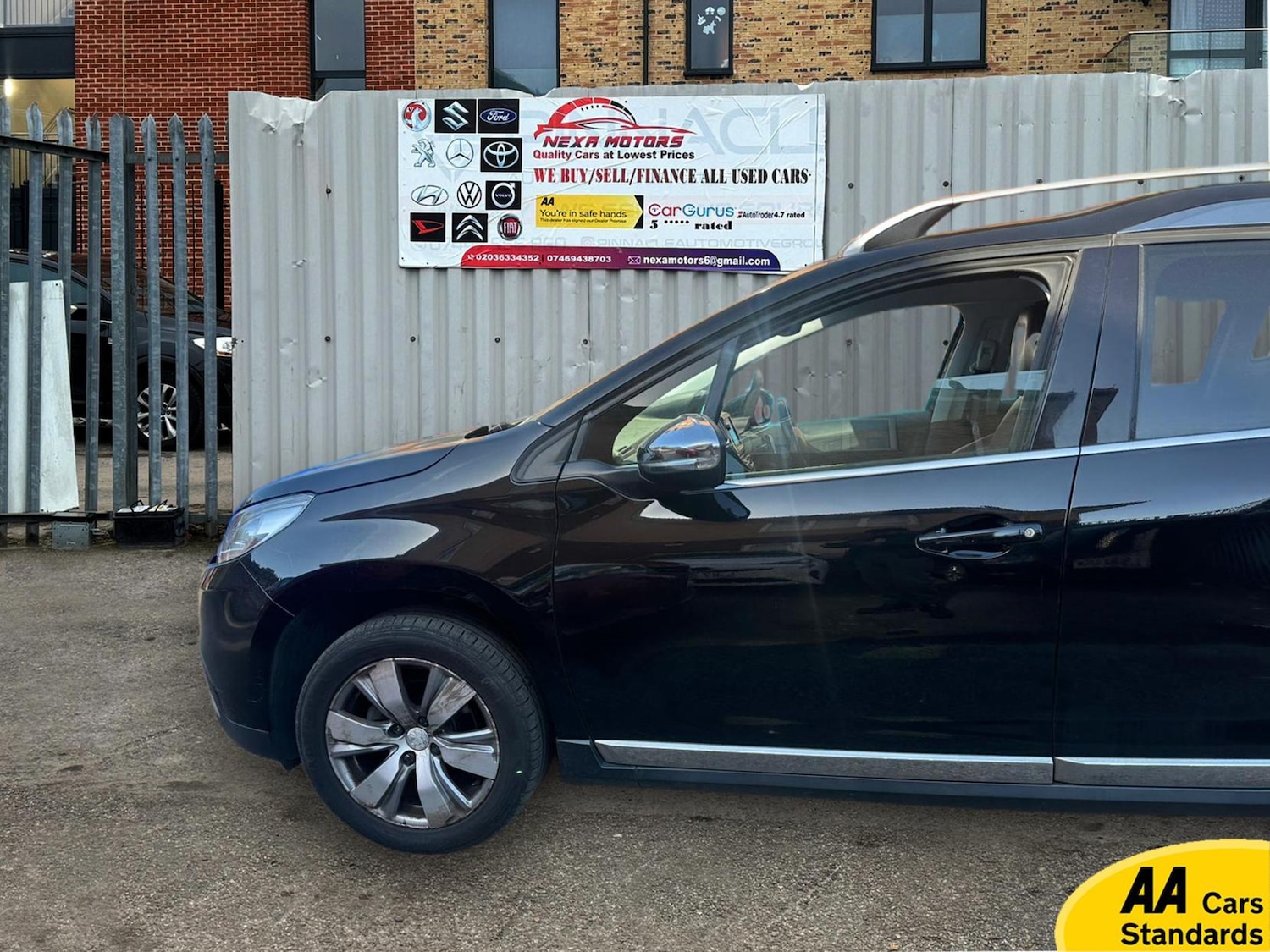 Used Peugeot 2008 2015 for sale - 78166421: Photo 7