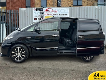 Used Toyota Estima undefined for sale - 78555837: Photo