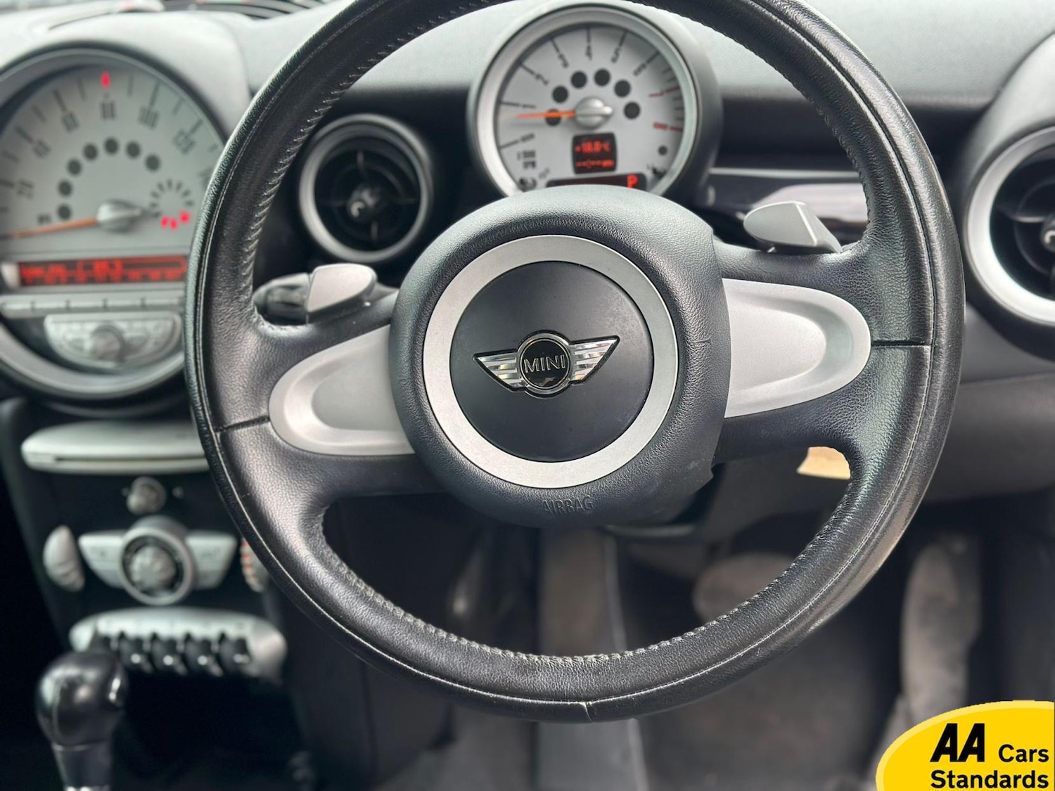 Used MINI Hatch 2009 for sale - 77456708: Photo 17