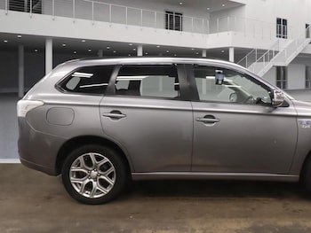 Used Mitsubishi Outlander 2014 for sale - 77456724: Photo