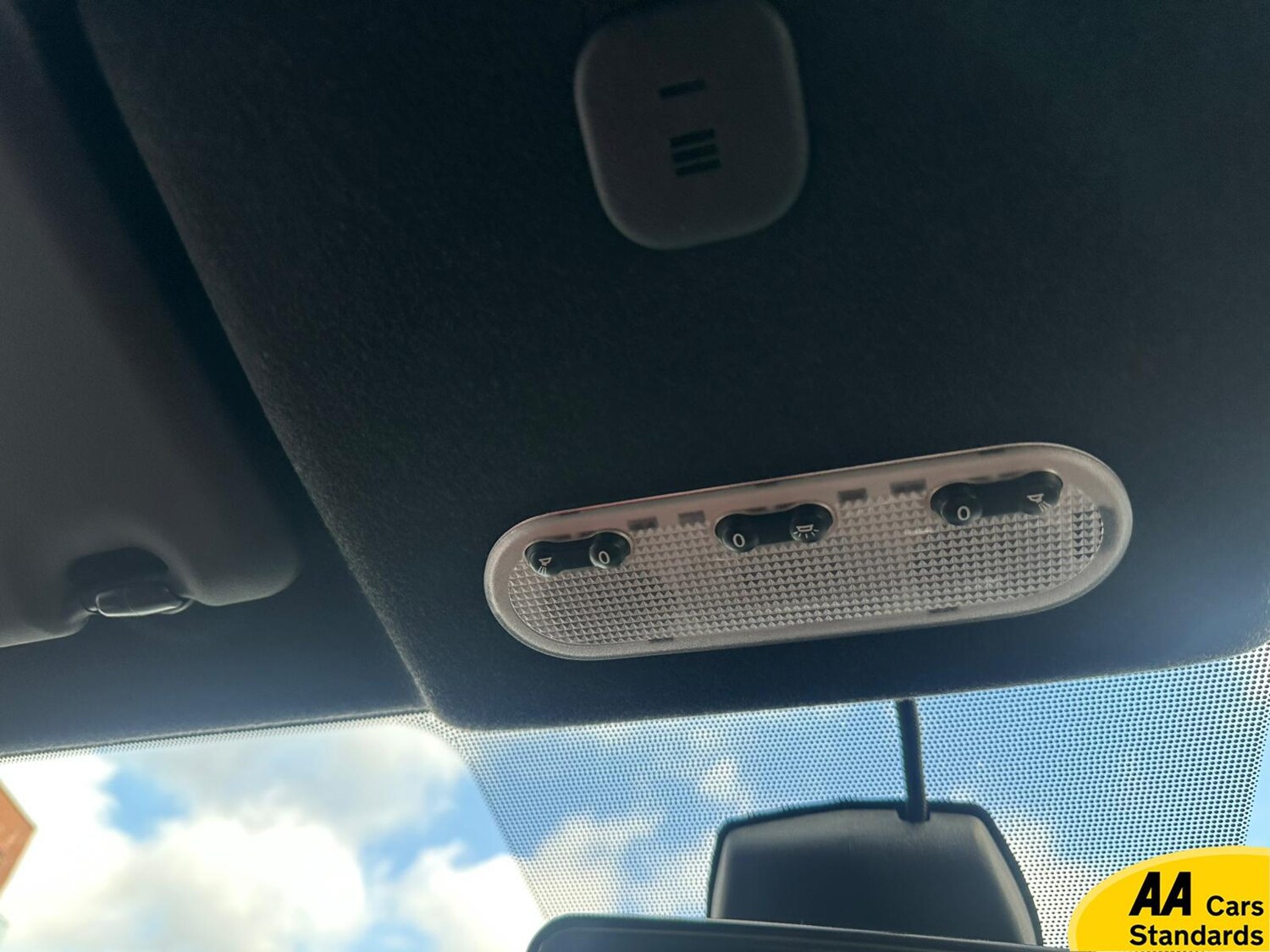 Used Nissan Juke 2016 for sale - 77837379: Photo 16