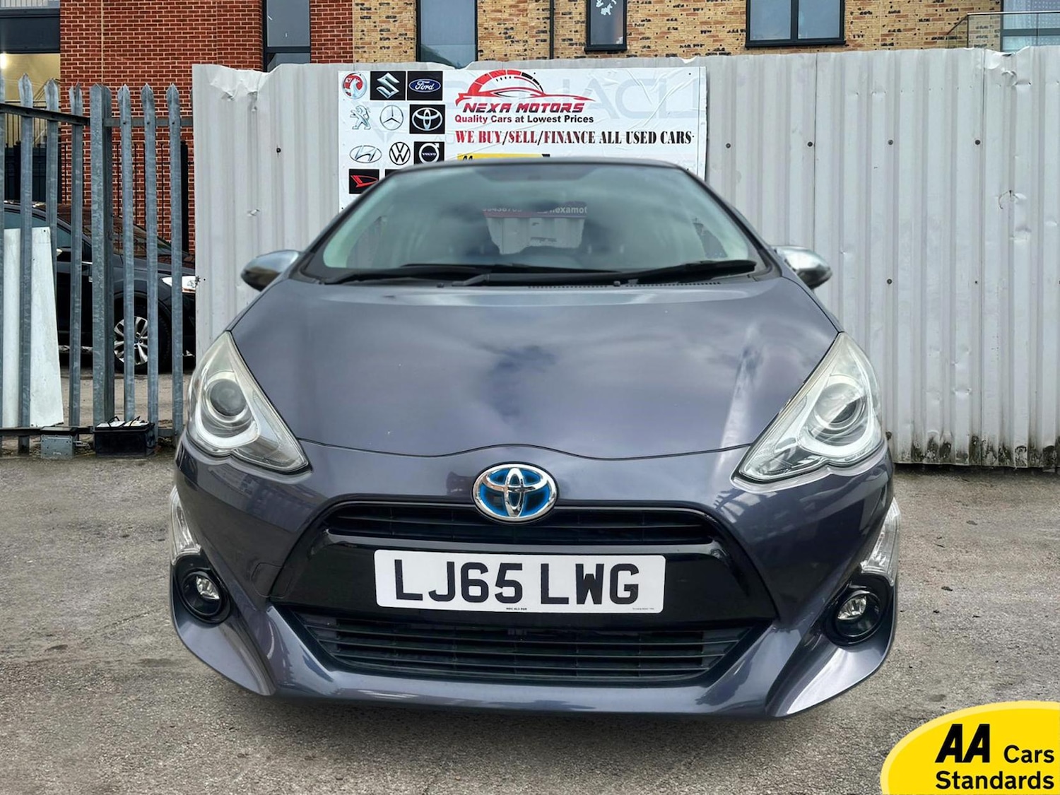 Used Toyota Yaris for sale - 77918173: Photo 4