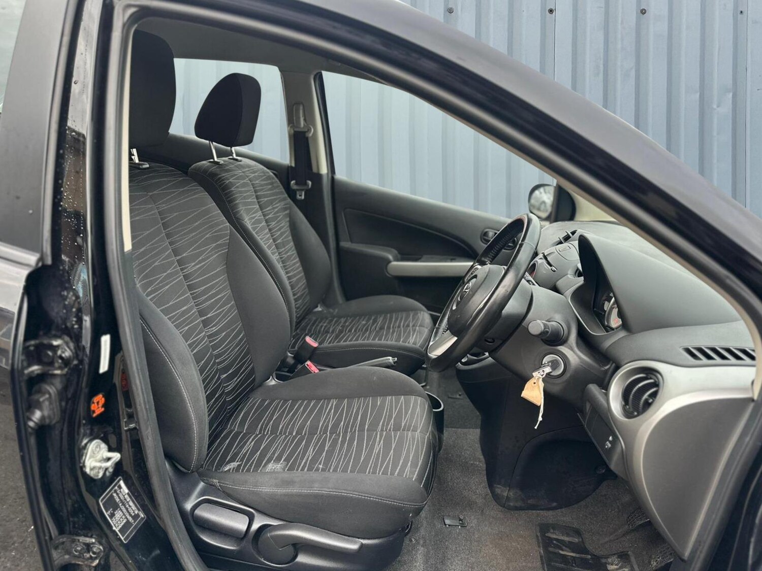 Used Mazda Mazda2 2009 for sale - 78156435: Photo 24