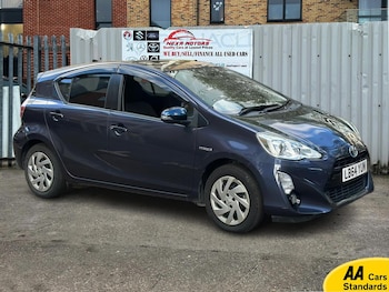 Used Toyota Aqua 2026 for sale - 78299038: Photo