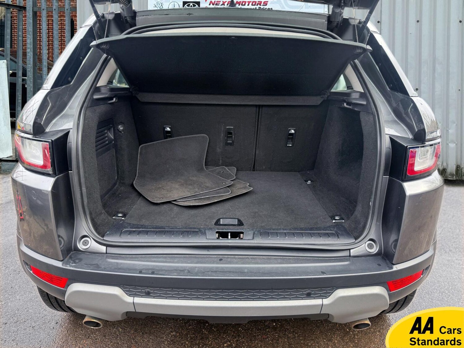 Used Land Rover Range Rover Evoque 2017 for sale - 77456682: Photo 12