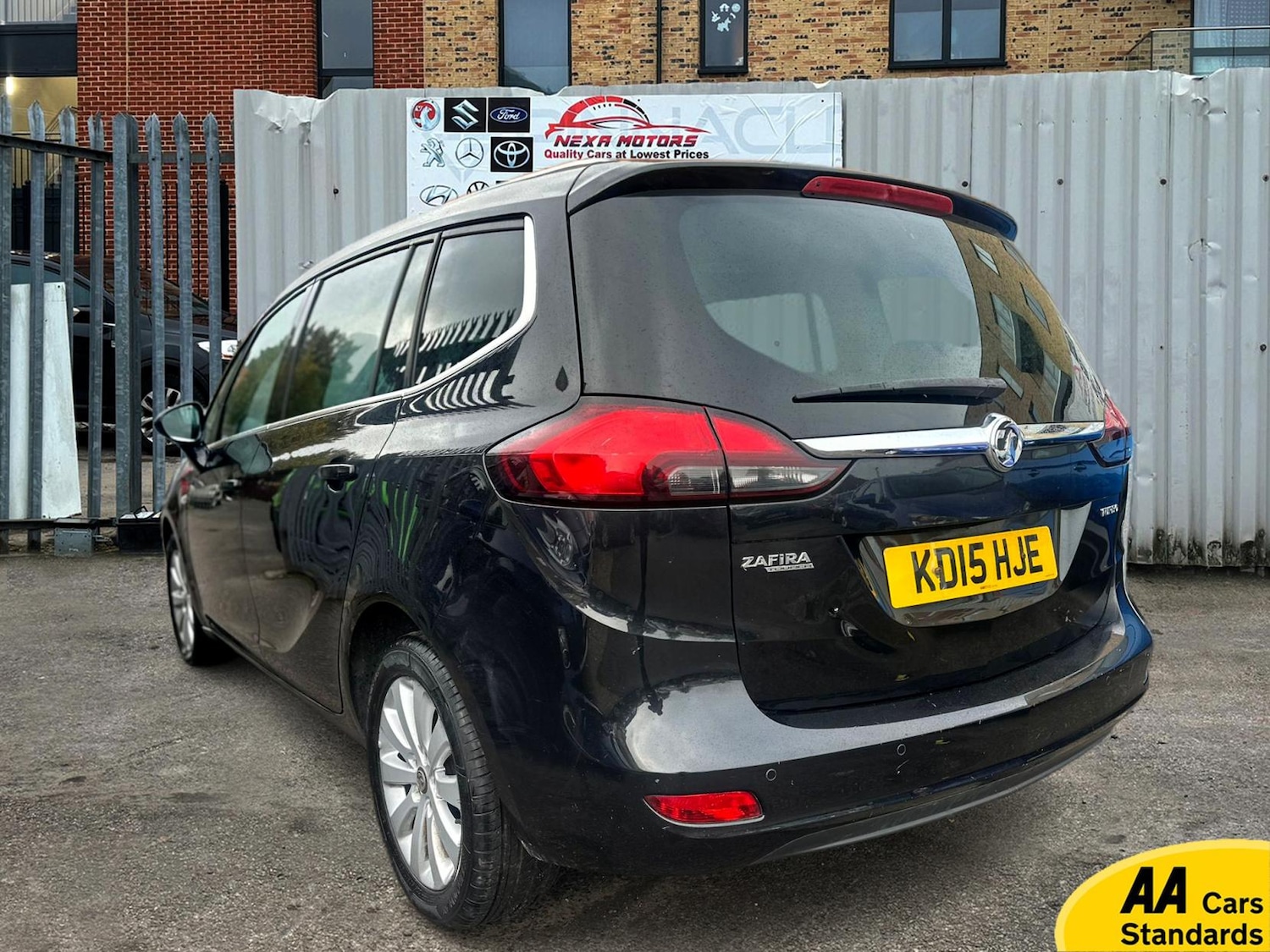 Used Vauxhall Zafira 2015 for sale - 77456710: Photo 6