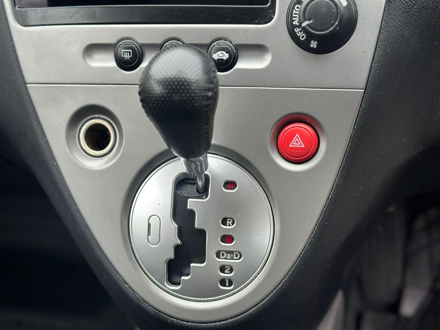 Used Honda Civic 2005 for sale - 77456675: Photo 54