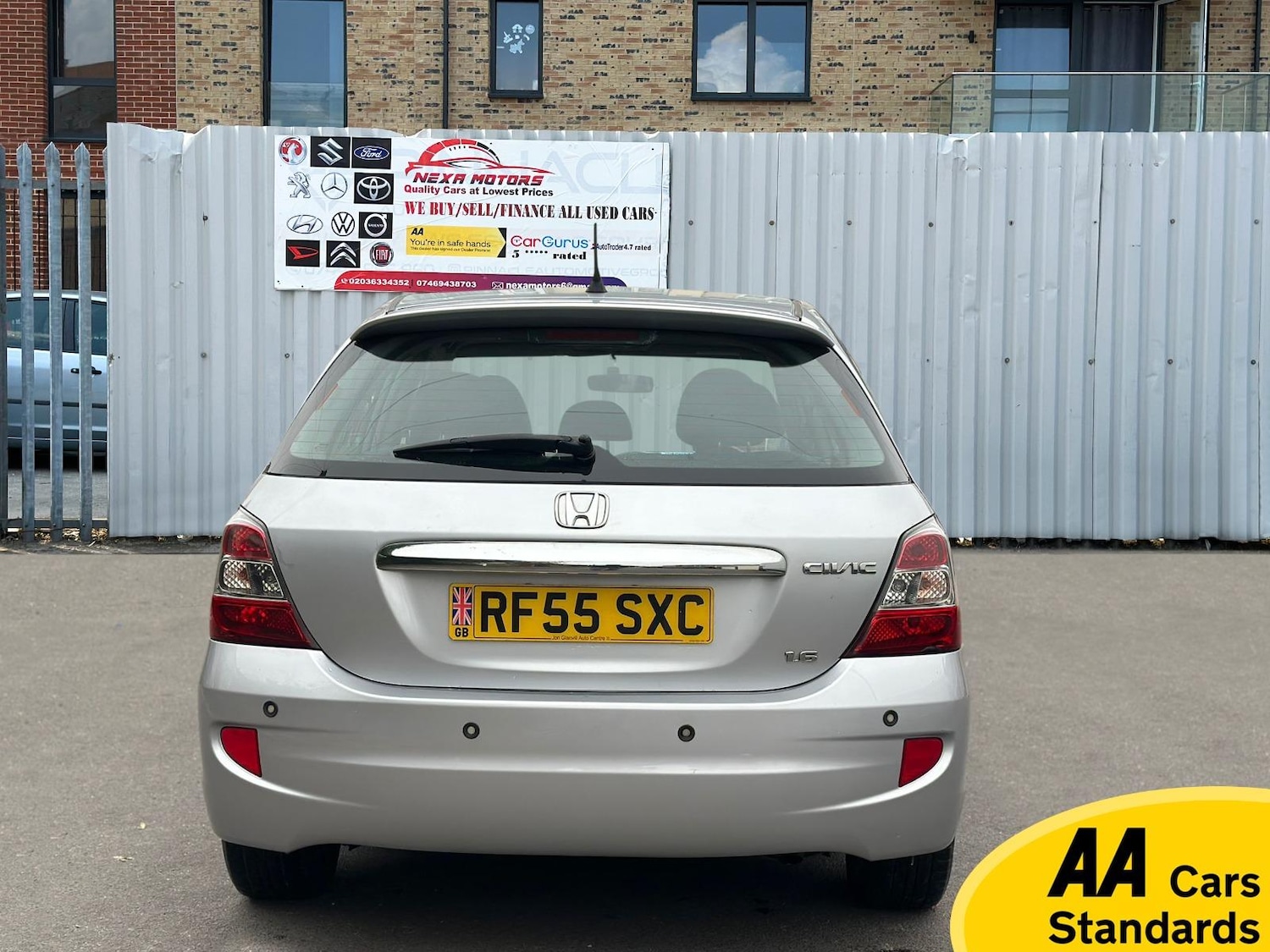 Used Honda Civic 2005 for sale - 77456675: Photo 8