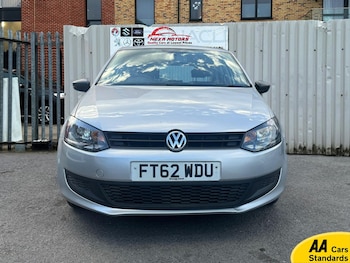 Used Volkswagen Polo 2013 for sale - 79393913: Photo