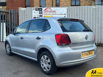 Used Volkswagen Polo 2013 for sale - 79393913: Photo