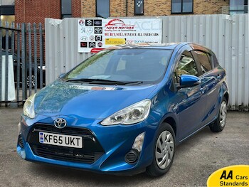 Used Toyota Aqua 2015 for sale - 78386997: Photo