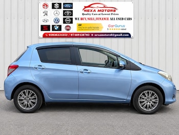 Used Toyota Yaris 2013 for sale - 79240283: Photo