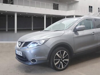 Used Nissan Qashqai 2016 for sale - 77456704: Photo