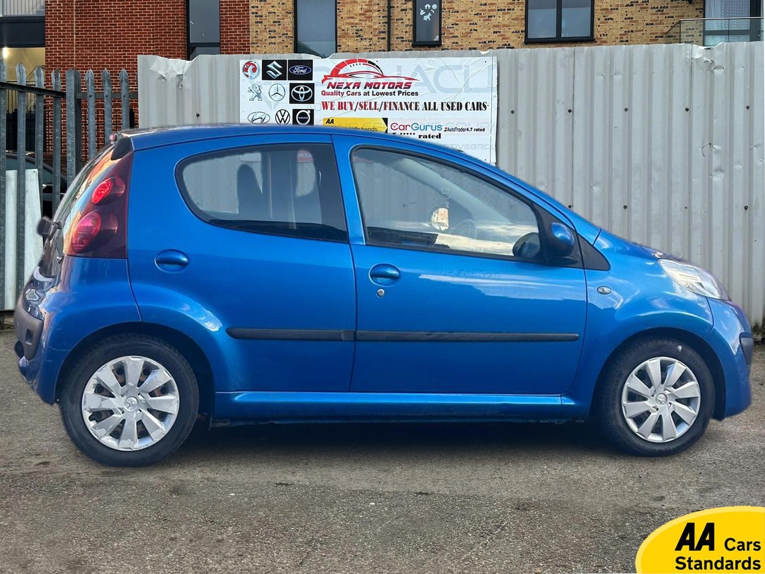 Used Peugeot 107 2013 for sale - 77456743: Photo 4