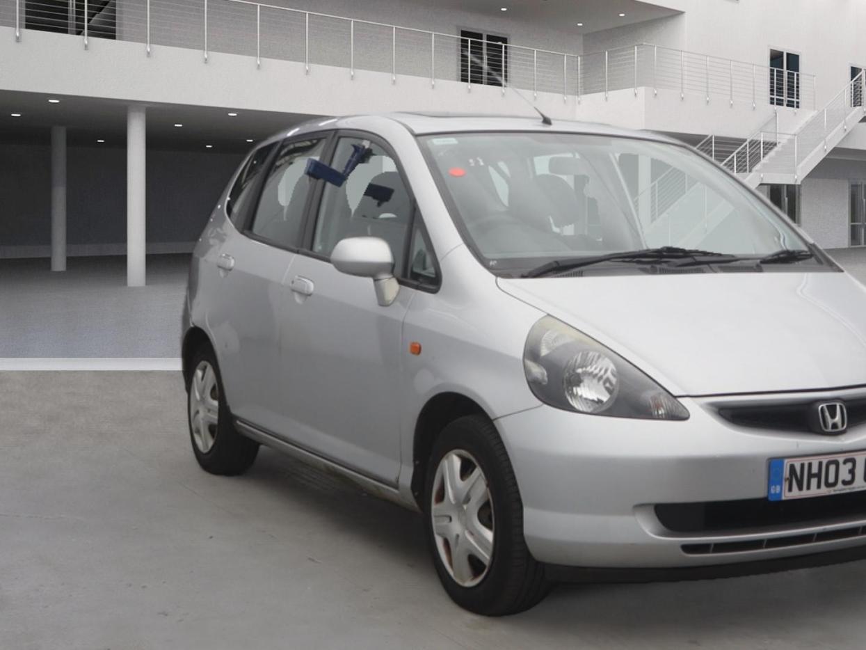 Used Honda Jazz 2003 for sale - 77456746: Photo 3