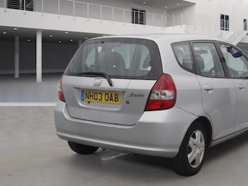 Used Honda Jazz 2003 for sale - 77456746: Photo