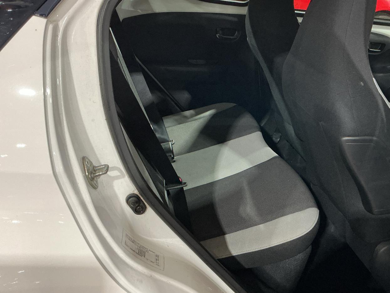 Used Toyota AYGO 2018 for sale - 77619390: Photo 7