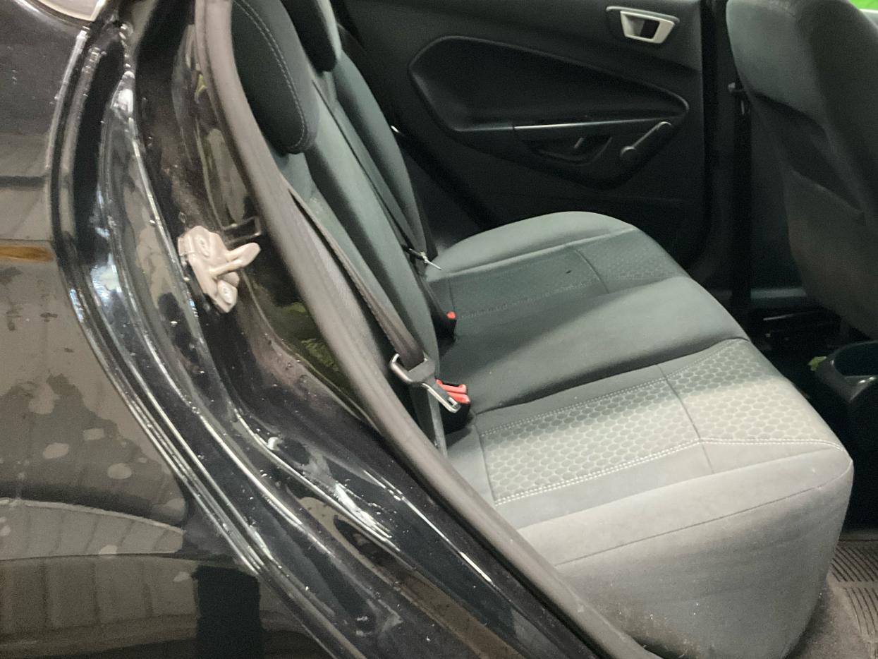 Used Ford Fiesta 2012 for sale - 78121800: Photo 10