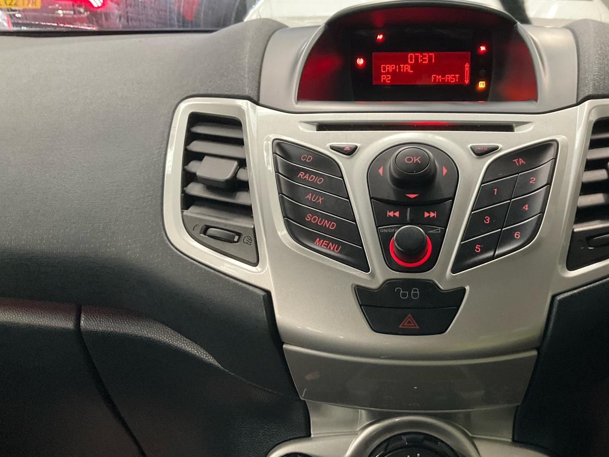 Used Ford Fiesta 2012 for sale - 78121800: Photo 7