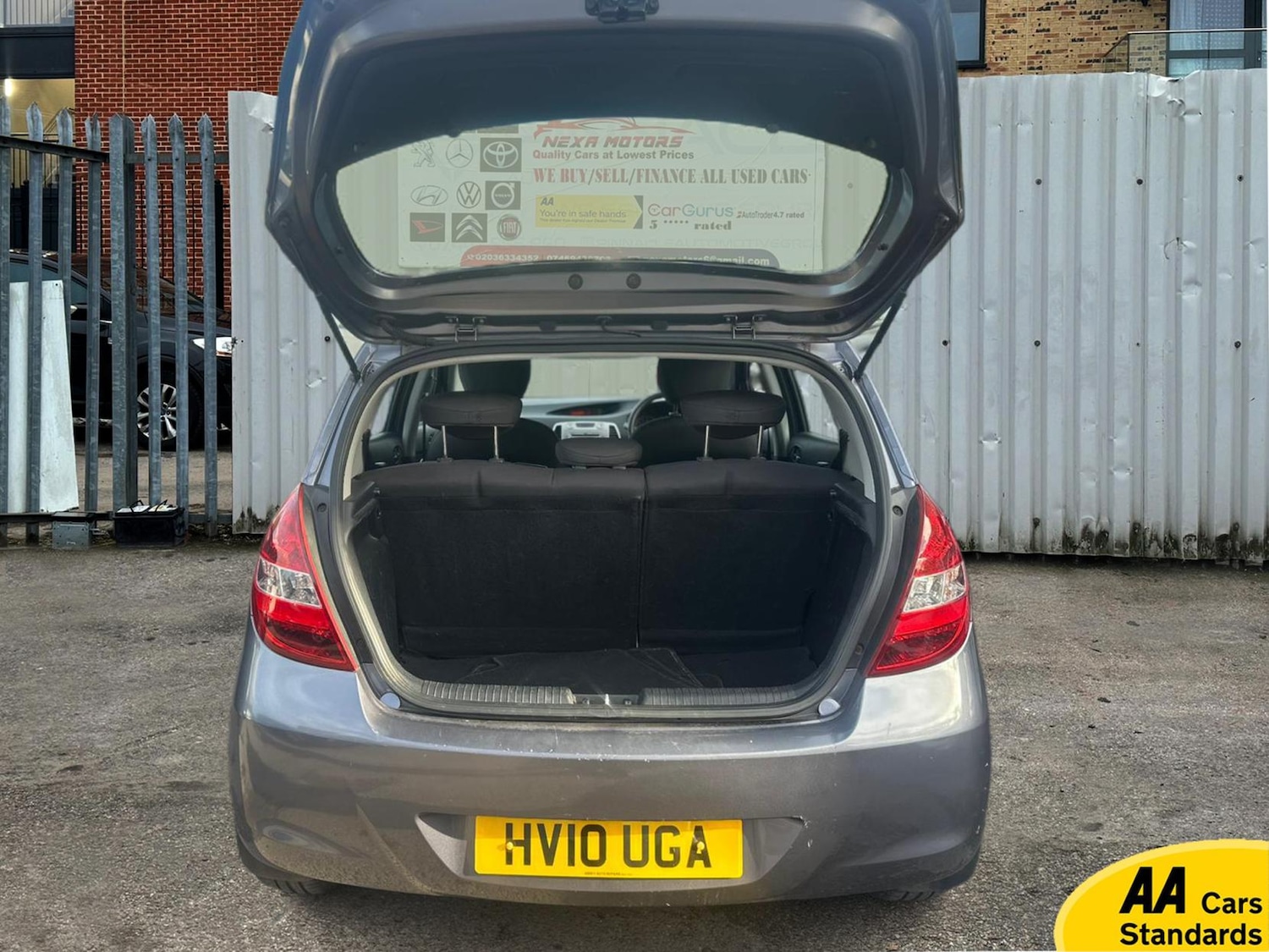 Used Hyundai i20 2010 for sale - 77456716: Photo 10