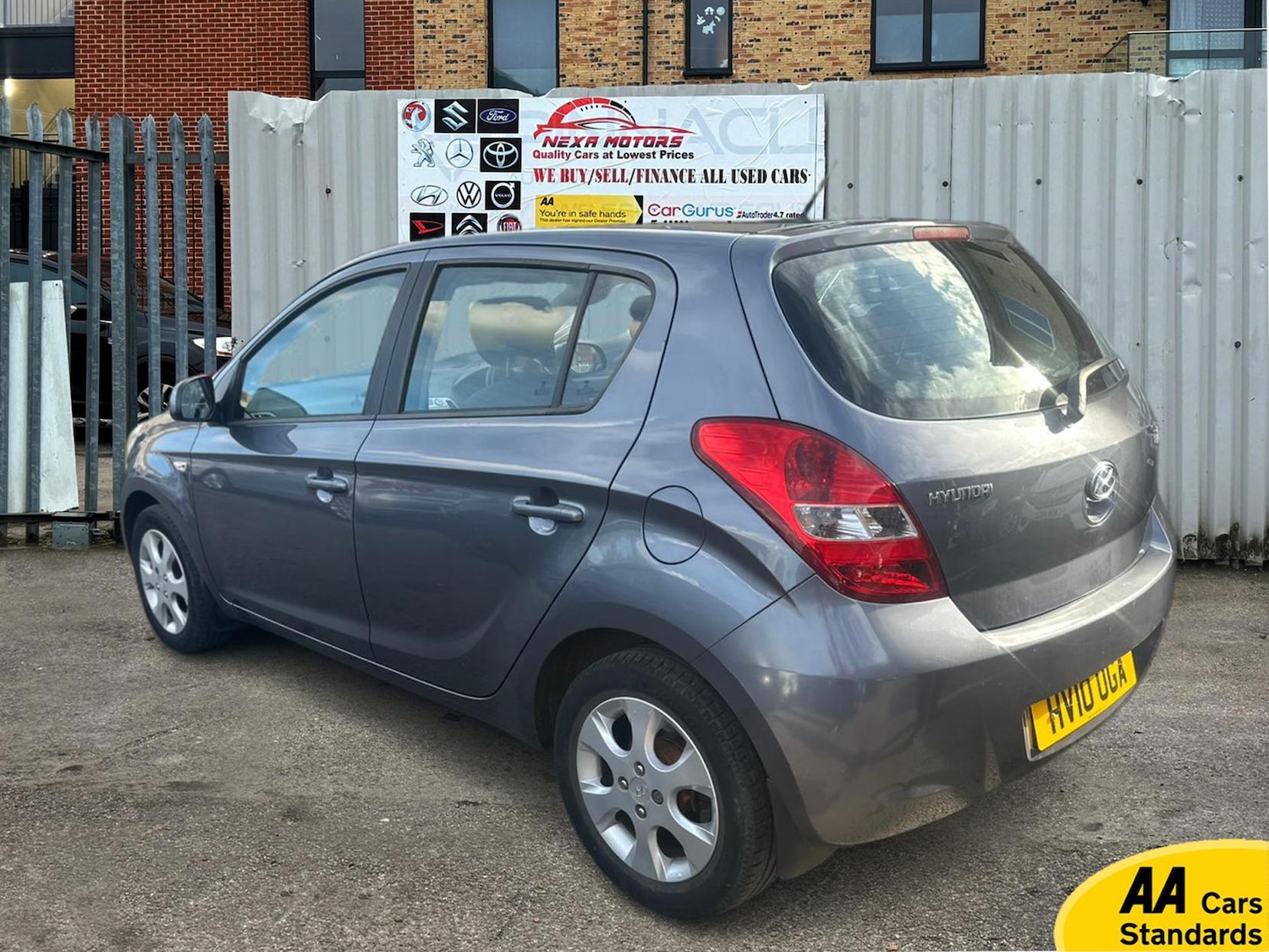 Used Hyundai i20 2010 for sale - 77456716: Photo 7