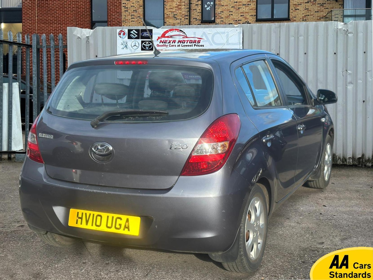 Used Hyundai i20 2010 for sale - 77456716: Photo 8