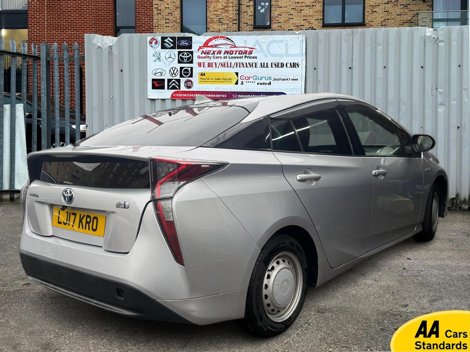 Used Toyota Prius 2022 for sale - 77988616: Photo 4