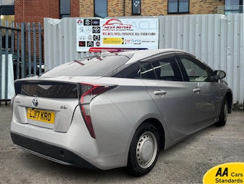 Used Toyota Prius 2022 for sale - 77988616: Photo
