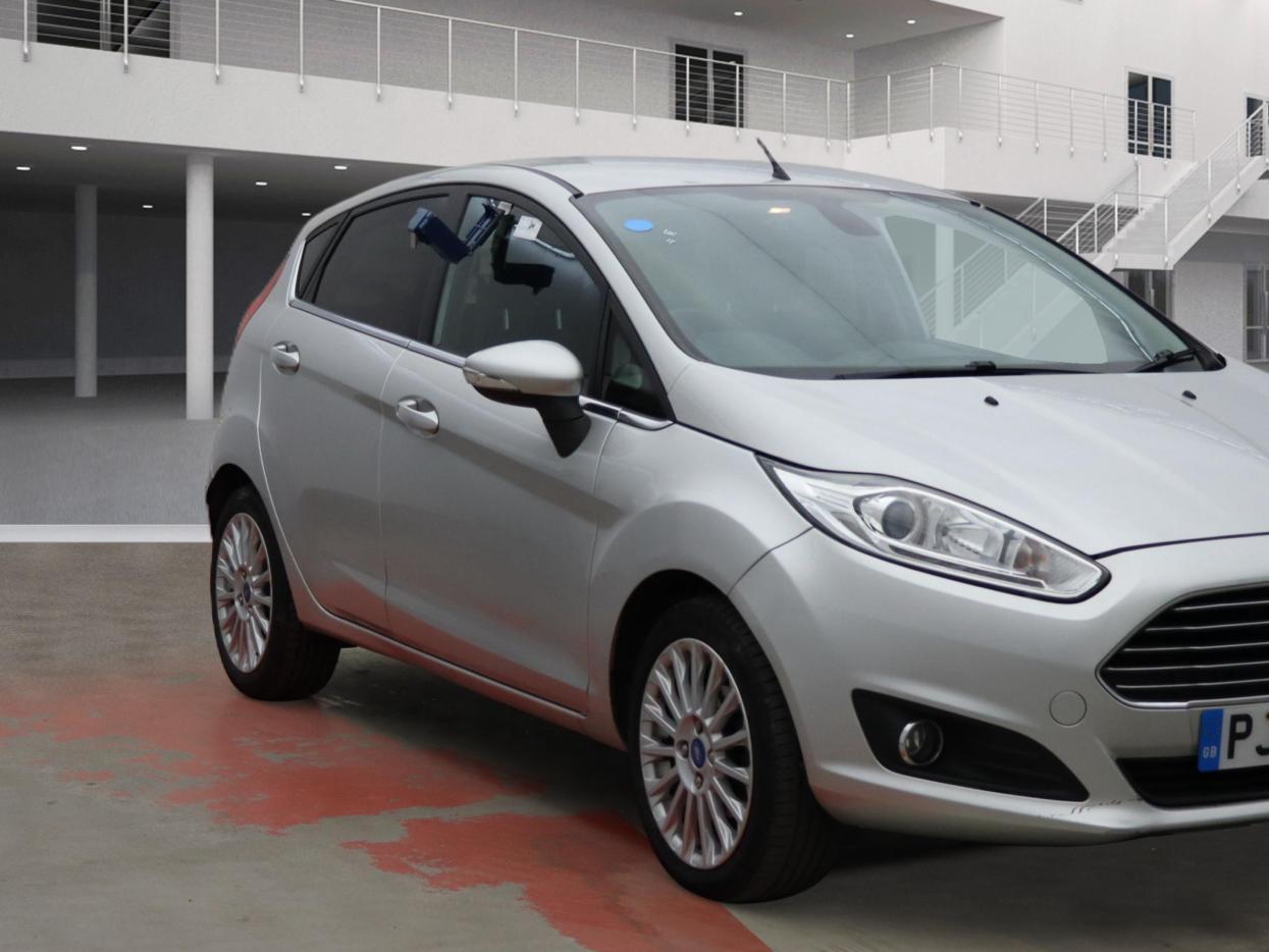 Used Ford Fiesta 2013 for sale - 77662145: Photo 2