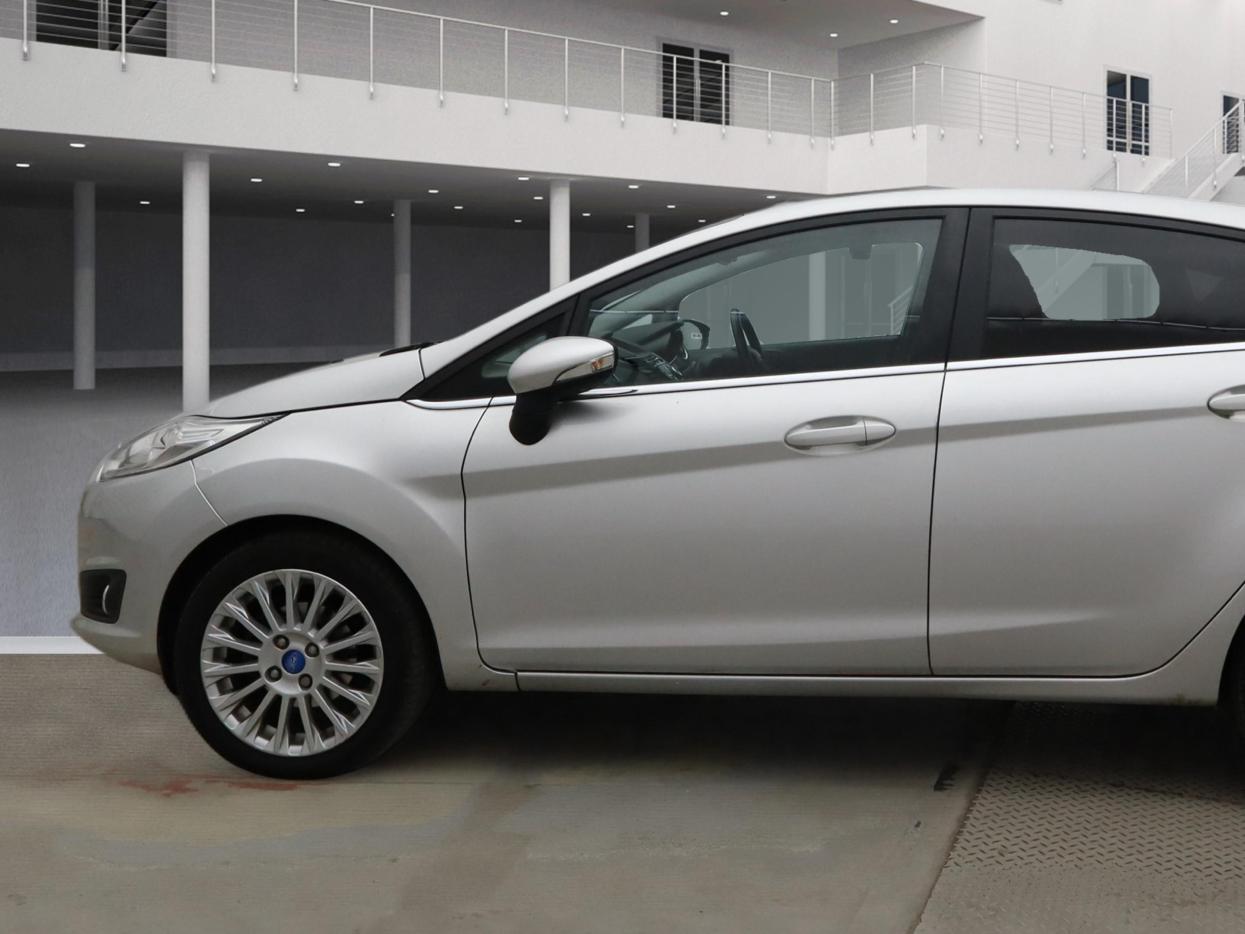 Used Ford Fiesta 2013 for sale - 77662145: Photo 5