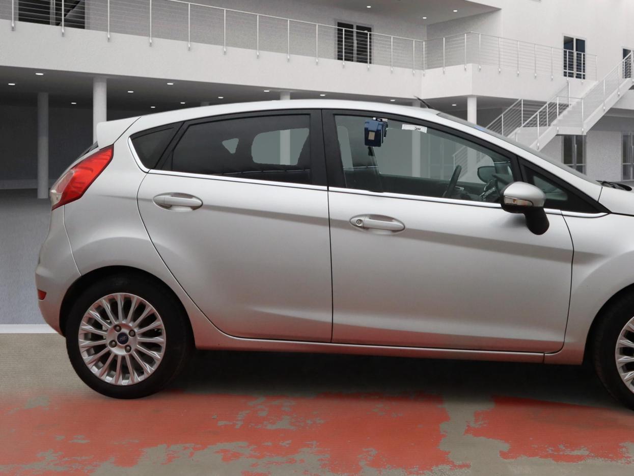 Used Ford Fiesta 2013 for sale - 77662145: Photo 6