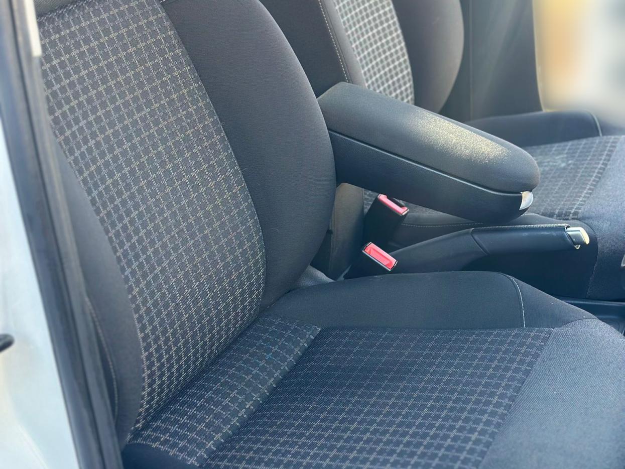 Used Volkswagen Polo 2015 for sale - 78060573: Photo 15