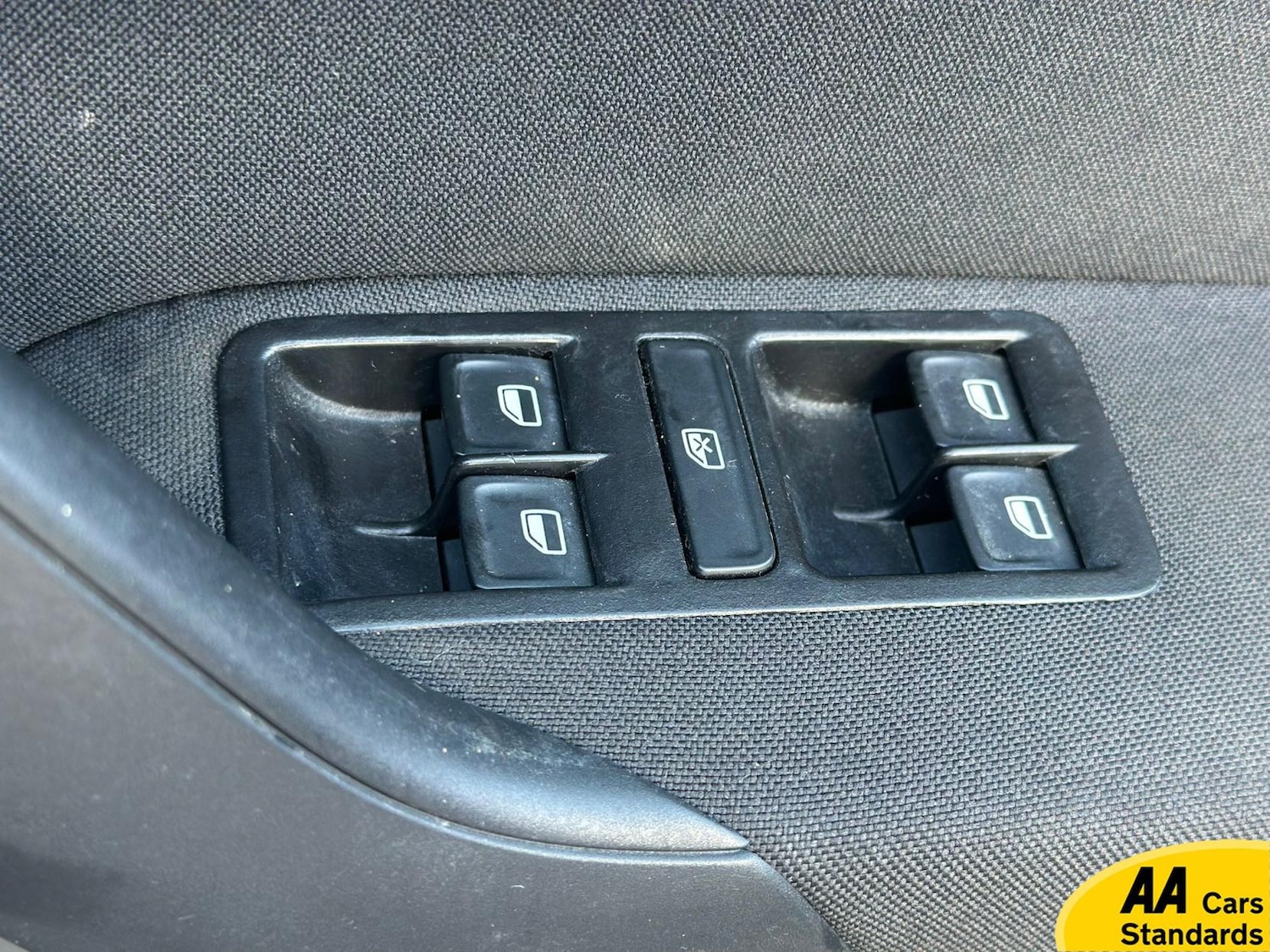 Used Volkswagen Polo 2015 for sale - 78060573: Photo 20