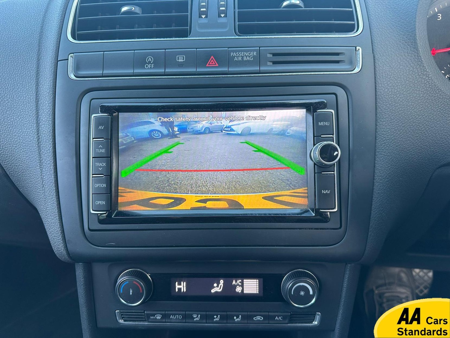 Used Volkswagen Polo 2015 for sale - 78060573: Photo 21