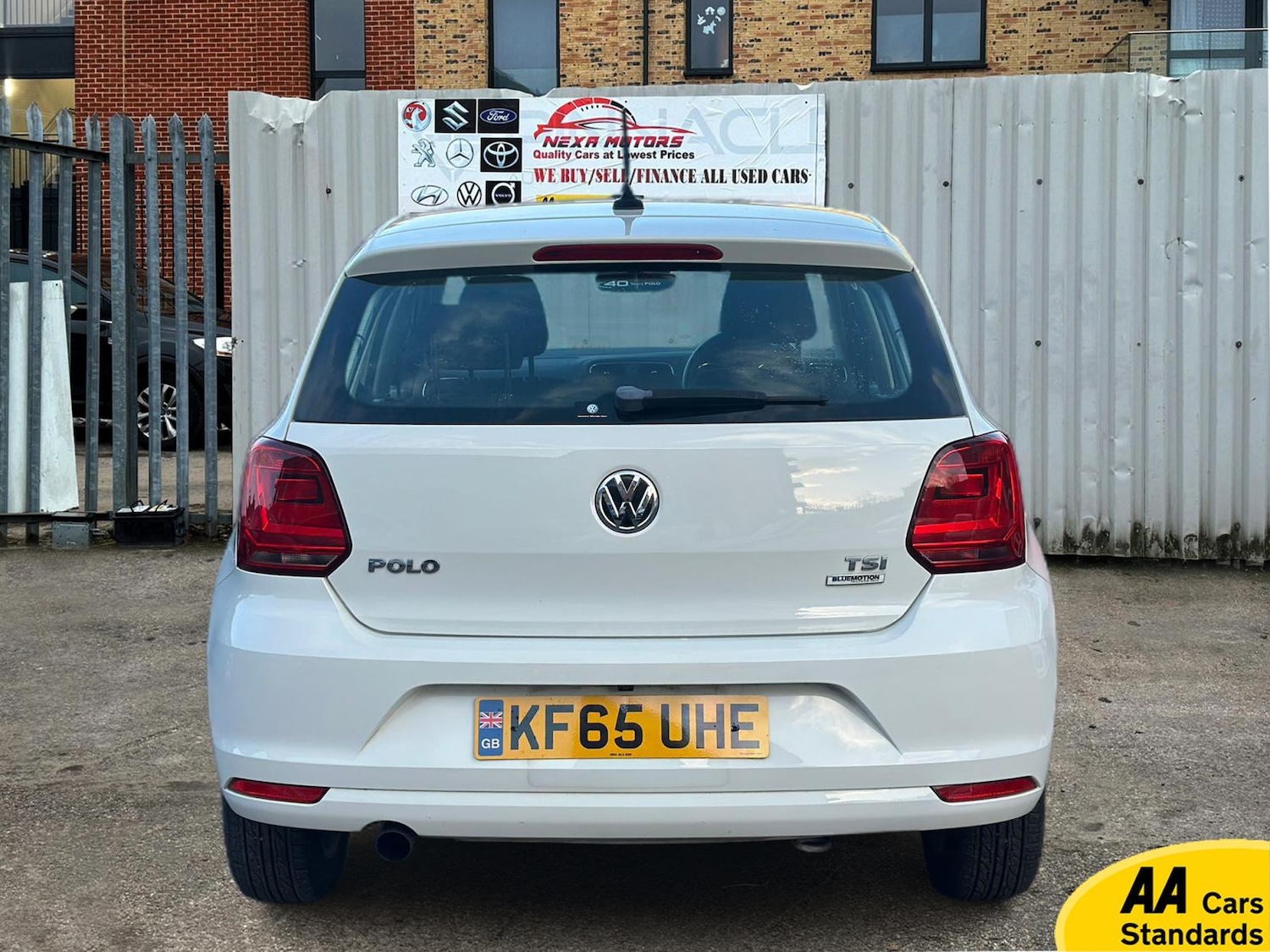 Used Volkswagen Polo 2015 for sale - 78060573: Photo 8