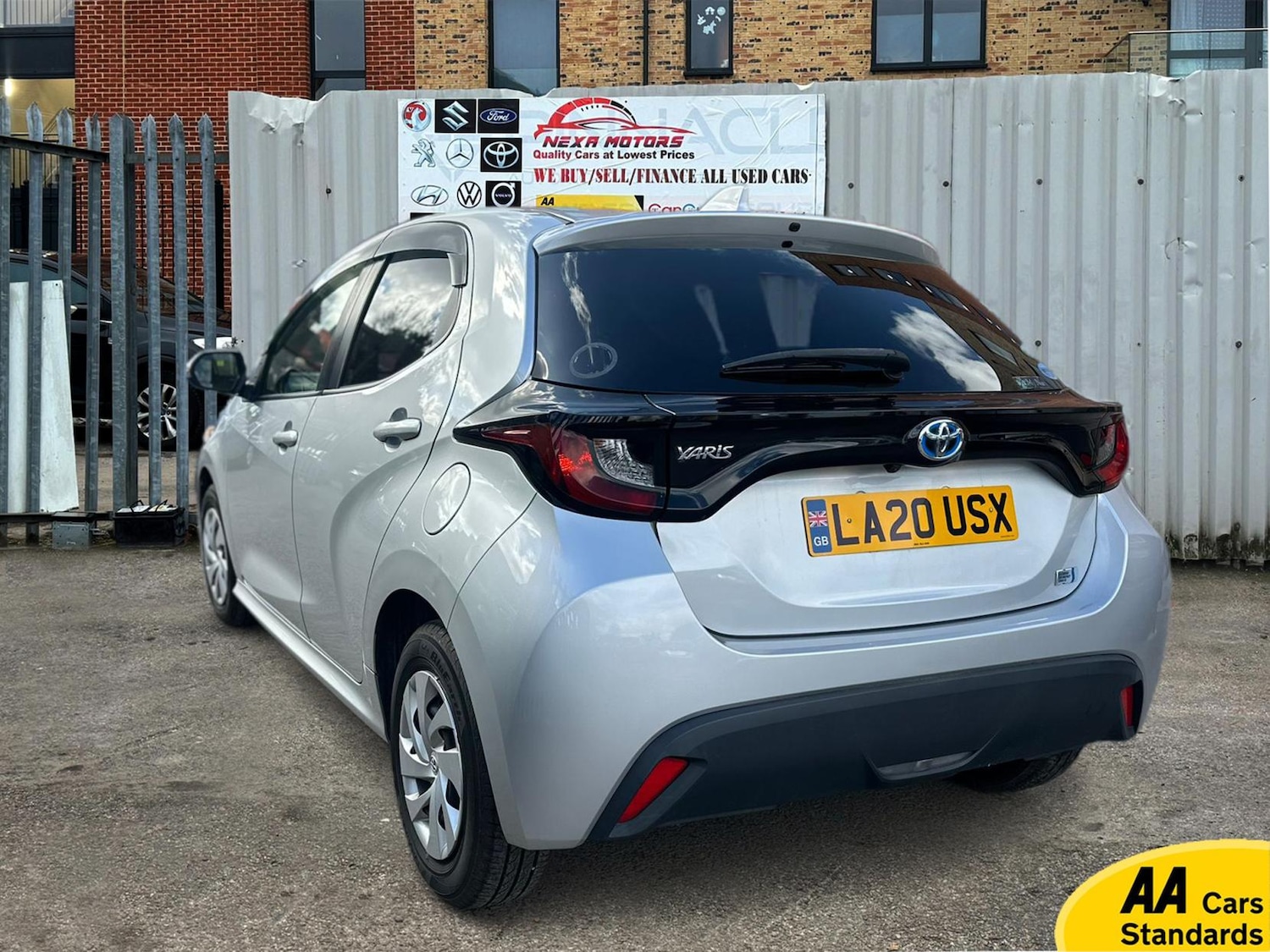 Used Toyota Yaris for sale - 77837374: Photo 10